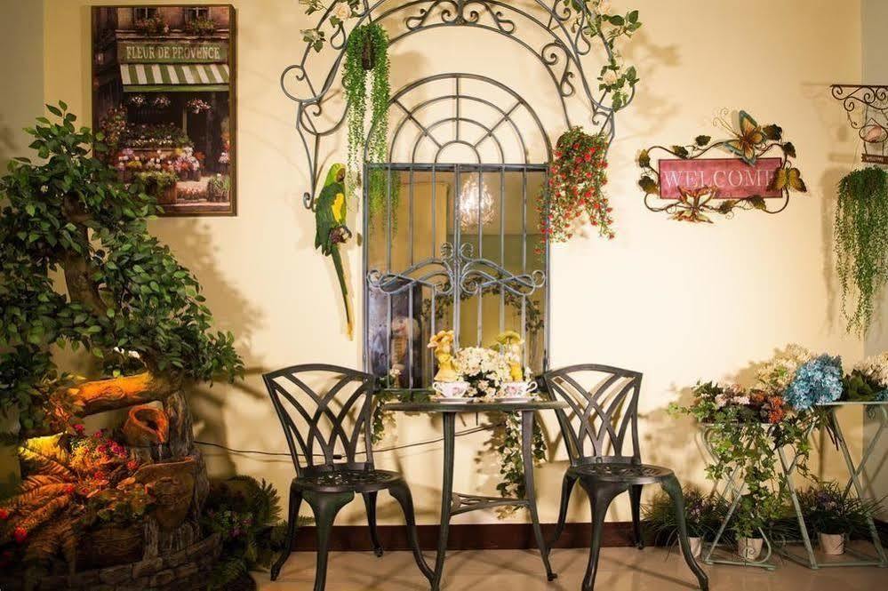Sunflower B&B II Hualien Exterior foto